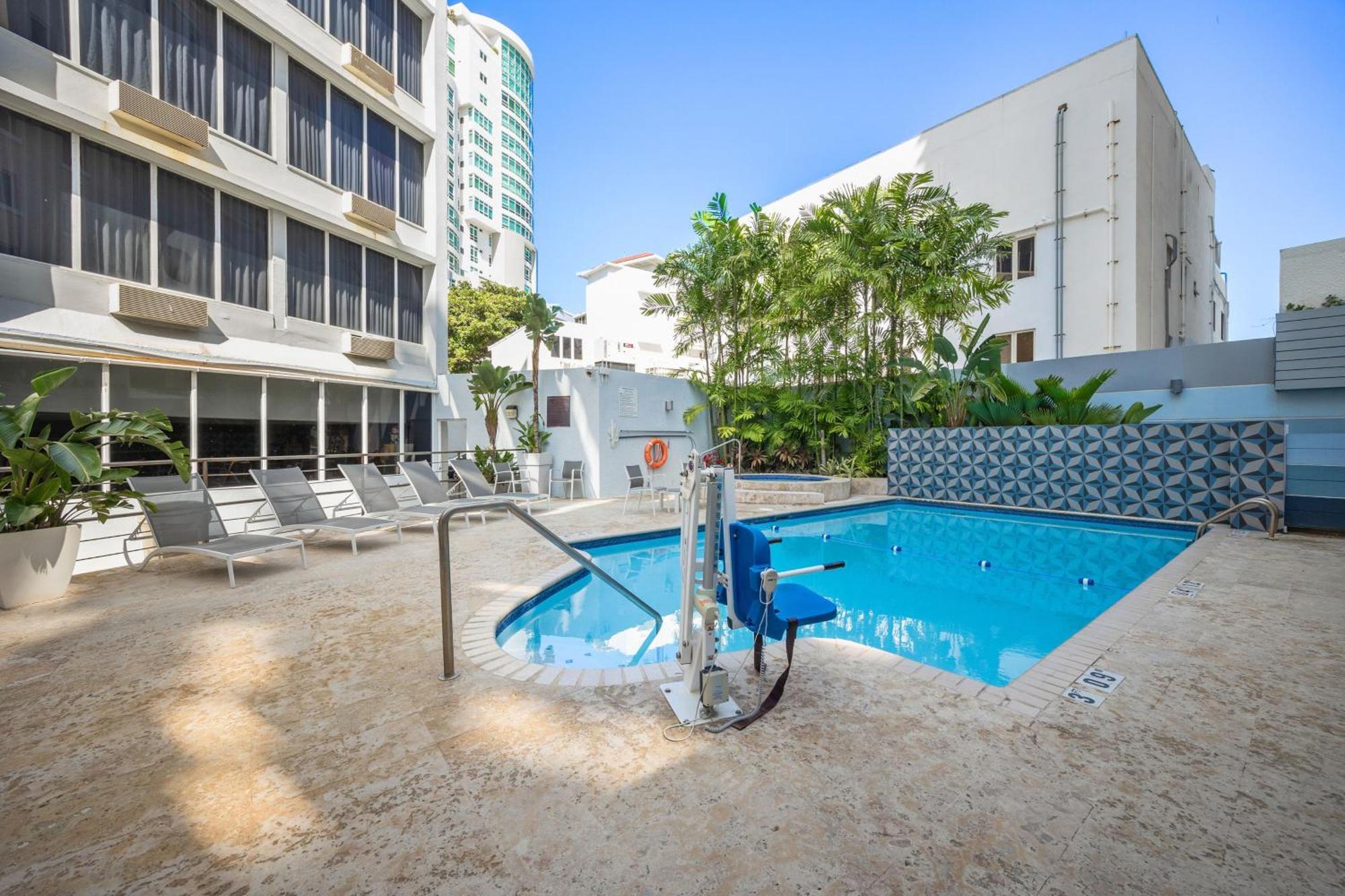 Holiday Inn Express San Juan Condado By Ihg Bagian luar foto